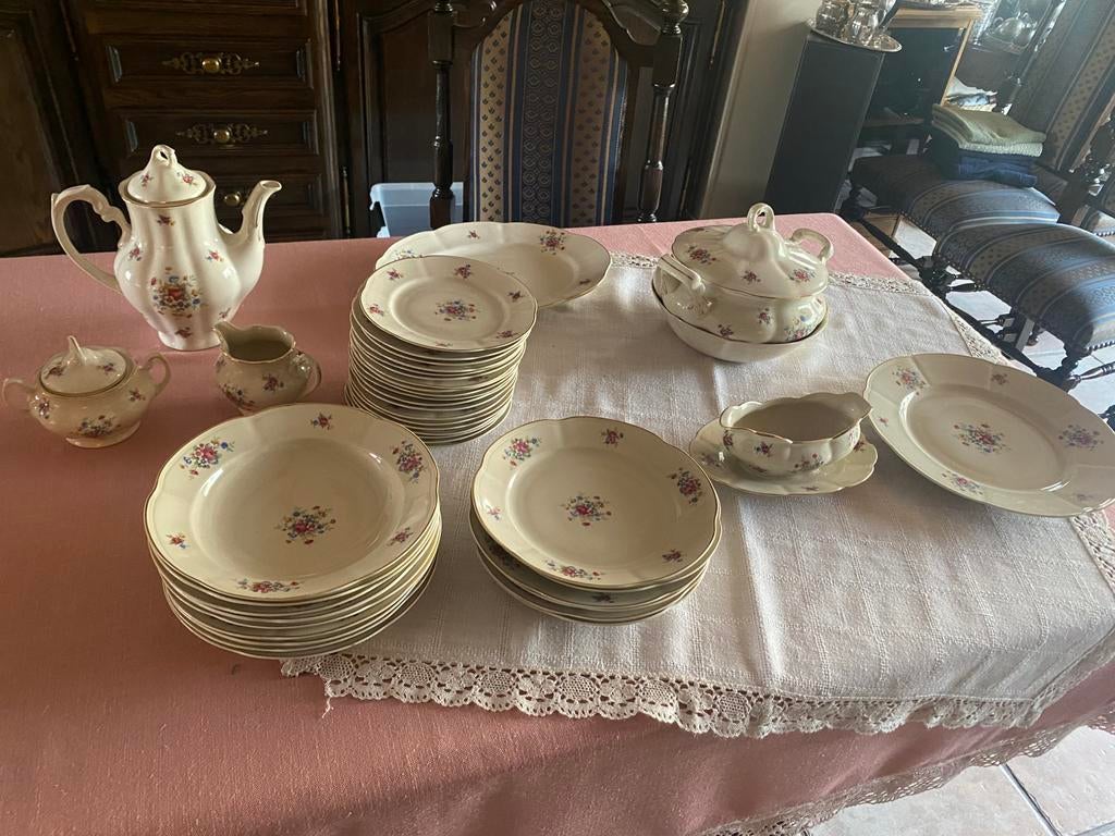 Vintage Servies, Enlèvement