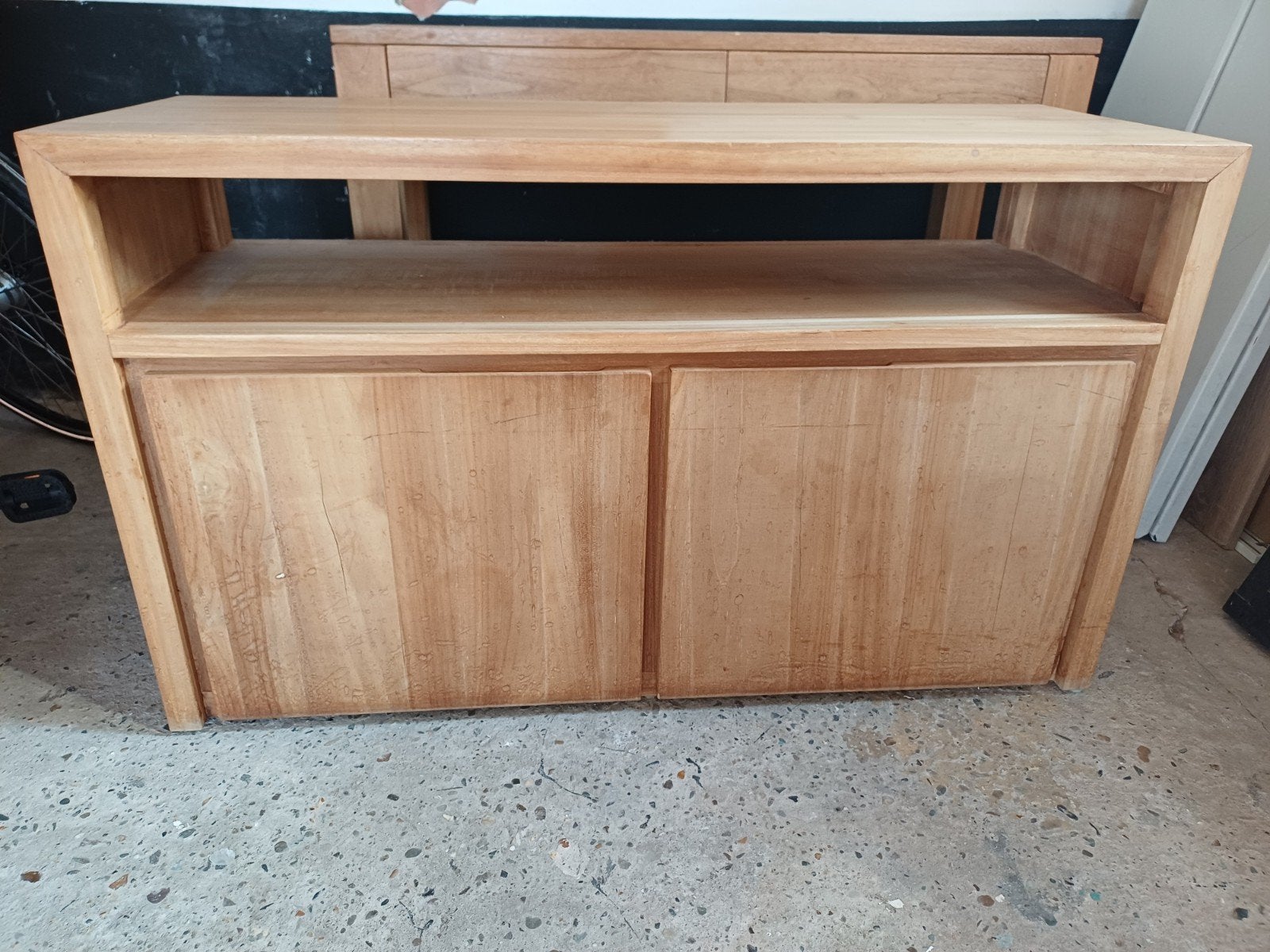 Teak tv meubel 120cm breedte, Ophalen, Zo goed als nieuw, Teak