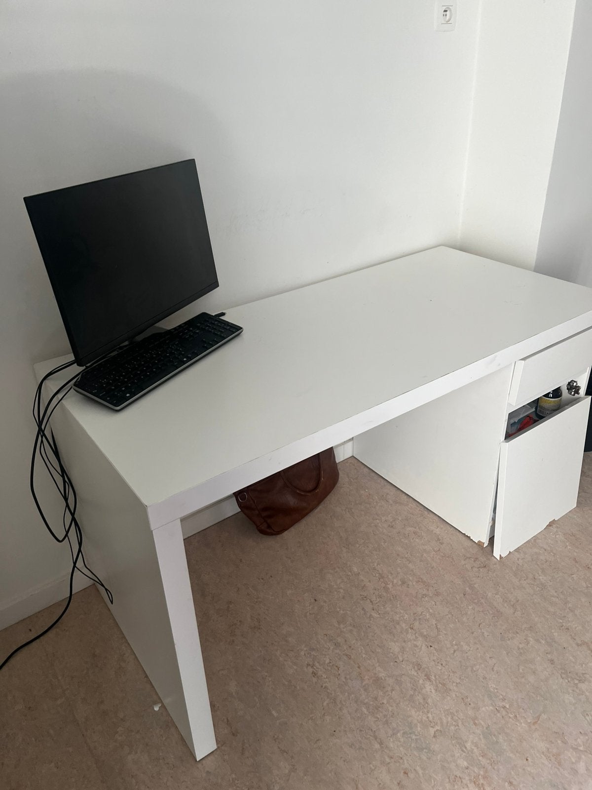 Bureau, Huis en Inrichting, Bureaus, Ophalen, Gebruikt, Hout, Schoolbureau