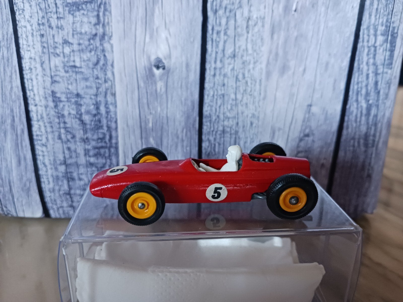 Matchbox  Lesney  52 b. B.R M  Racer, Hobby & Loisirs créatifs, Voitures miniatures | 1:87, Enlèvement ou Envoi, Lesney
