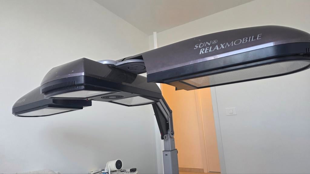 LIT DE BRONZAGE PORTABLE PHILIPS SUN & RELAXMOBILE, NOUVELLE, Electroménager, Enlèvement