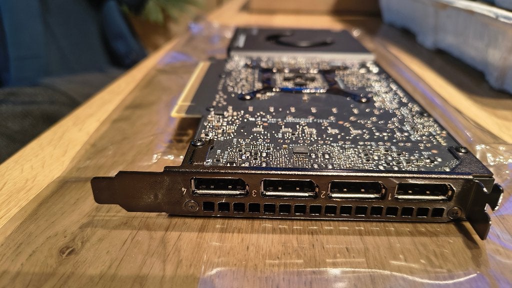 PNY nVidia RXT A4000 (2 stuks), Computers en Software, Ophalen, Gebruikt, DisplayPort, GDDR6