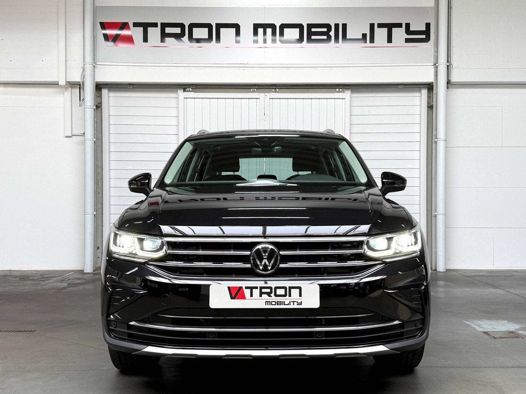 Volkswagen Tiguan Tiguan eHybrid 1.4 Elegance DSG (180 kW) C, Auto's, Volkswagen, 245 pk, Gebruikt, 4 cilinders, Alcantara