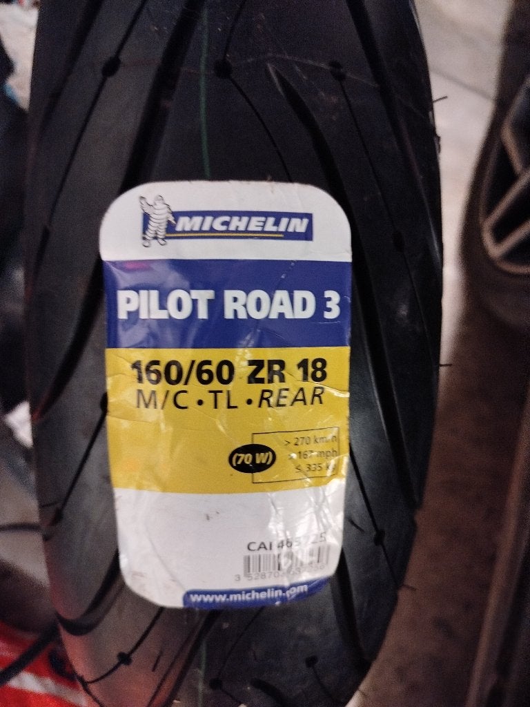 Michelin Pilot Road 160/60ZR18, Motoren, Overige Motoren, Ophalen, 3 cilinders, Meer dan 35 kW