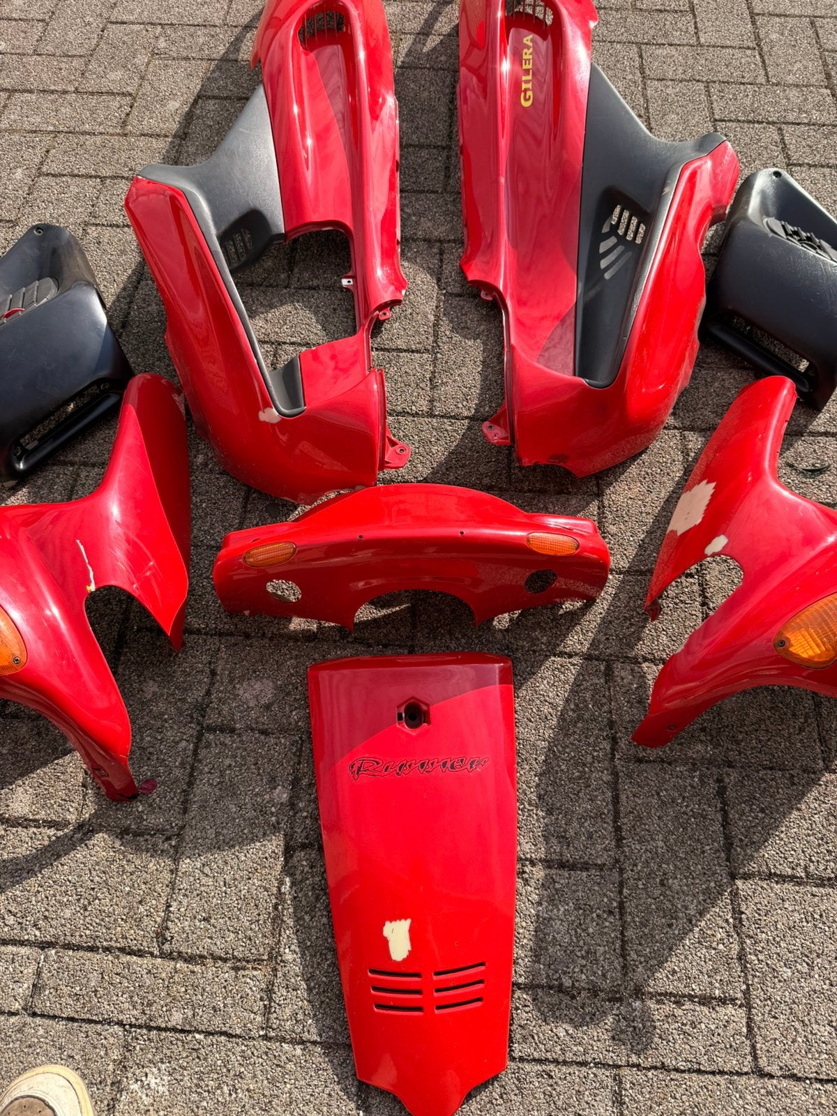 Gilera runner kappeset tekoop, Fietsen en Brommers, Scooters | Piaggio, Ophalen