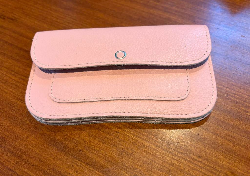 Portefeuille en cuir Keecie rose, Enlèvement ou Envoi, Comme neuf, Rose, Cuir