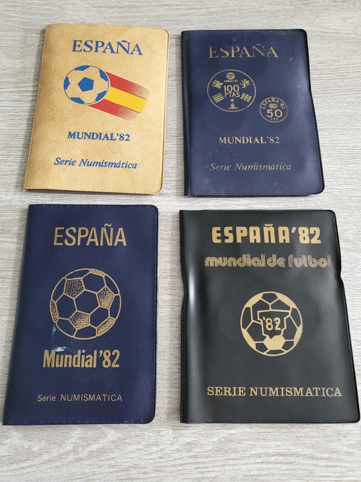 4x Mundial '82 Numismatica España, Ophalen of Verzenden