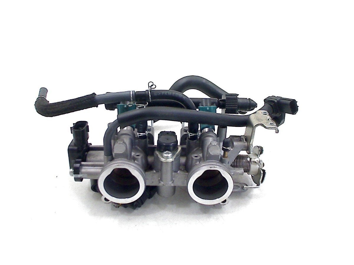 GASKLEPHUIS Yamaha MT 07 2021-2024 (MT07 MT-07 FZ-07 RM341), Yamaha Motor Europe N.V., Gebruikt, Customersupport@yamaha-motor.co.uk