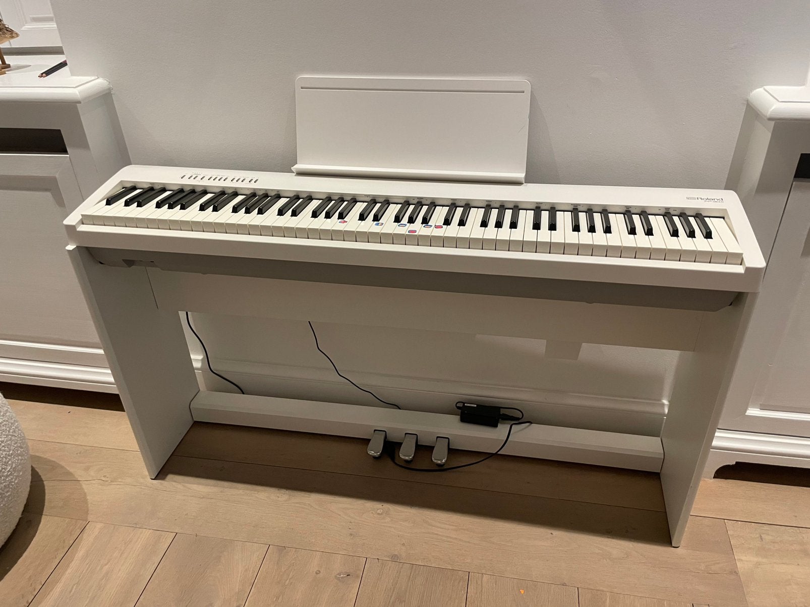 Digitale piano Roland FP-30X WH wit, Muziek en Instrumenten, Ophalen, Zo goed als nieuw, Wit, Piano