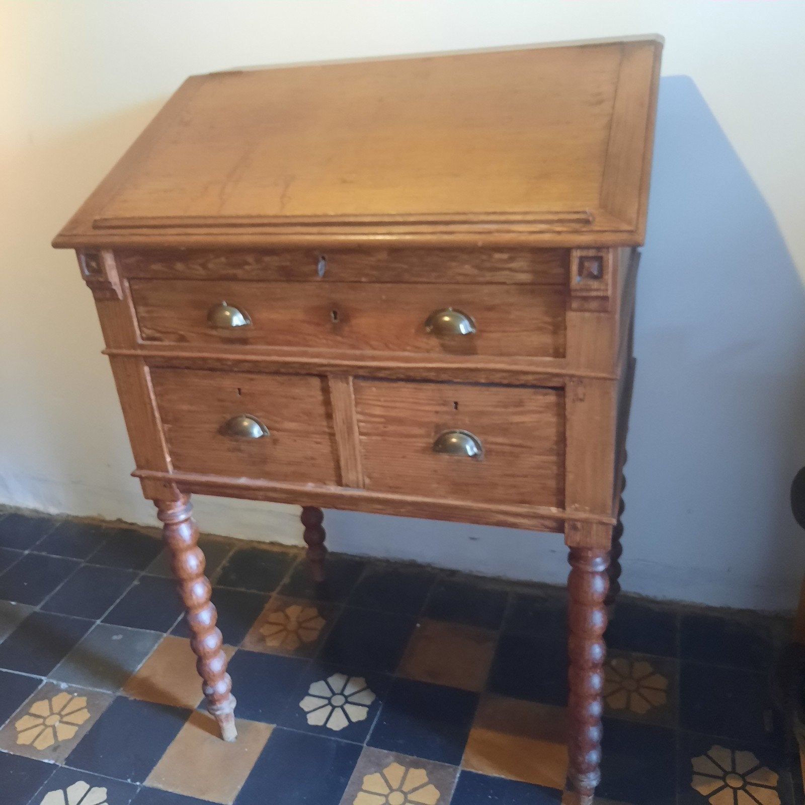 Secretaire, antiek., Ophalen