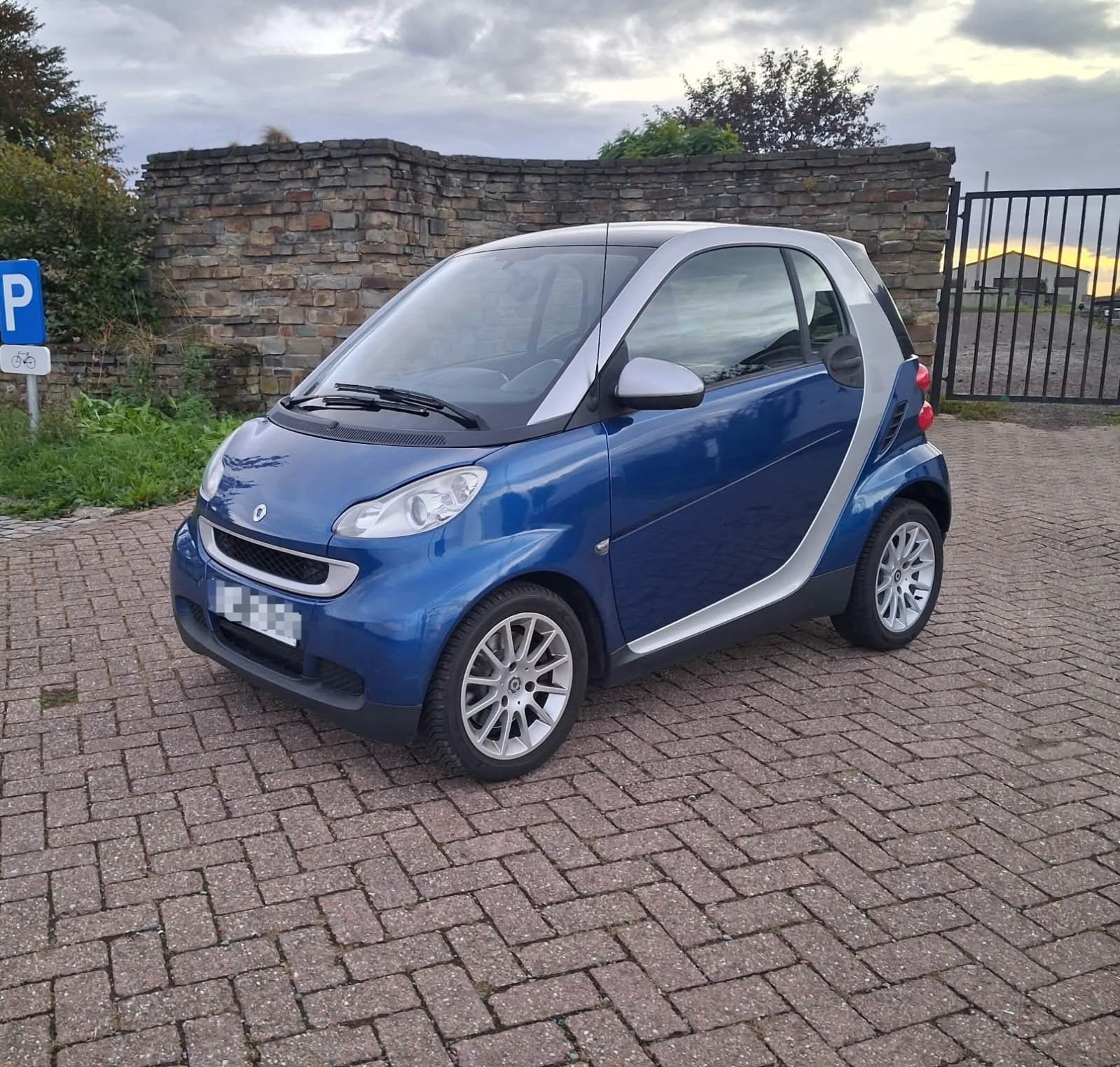 Smart Fortwo **1 er PROPRIÉTAIRE**  50 000 kms**, Auto's, Automaat, Bedrijf, https://public.car-pass.be/verify/40-2622#, 1000 cc