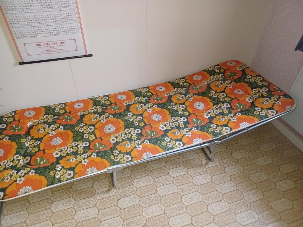 Vintage ligbed, Tuin en Terras, Ophalen, Zo goed als nieuw, Metaal, Verstelbaar