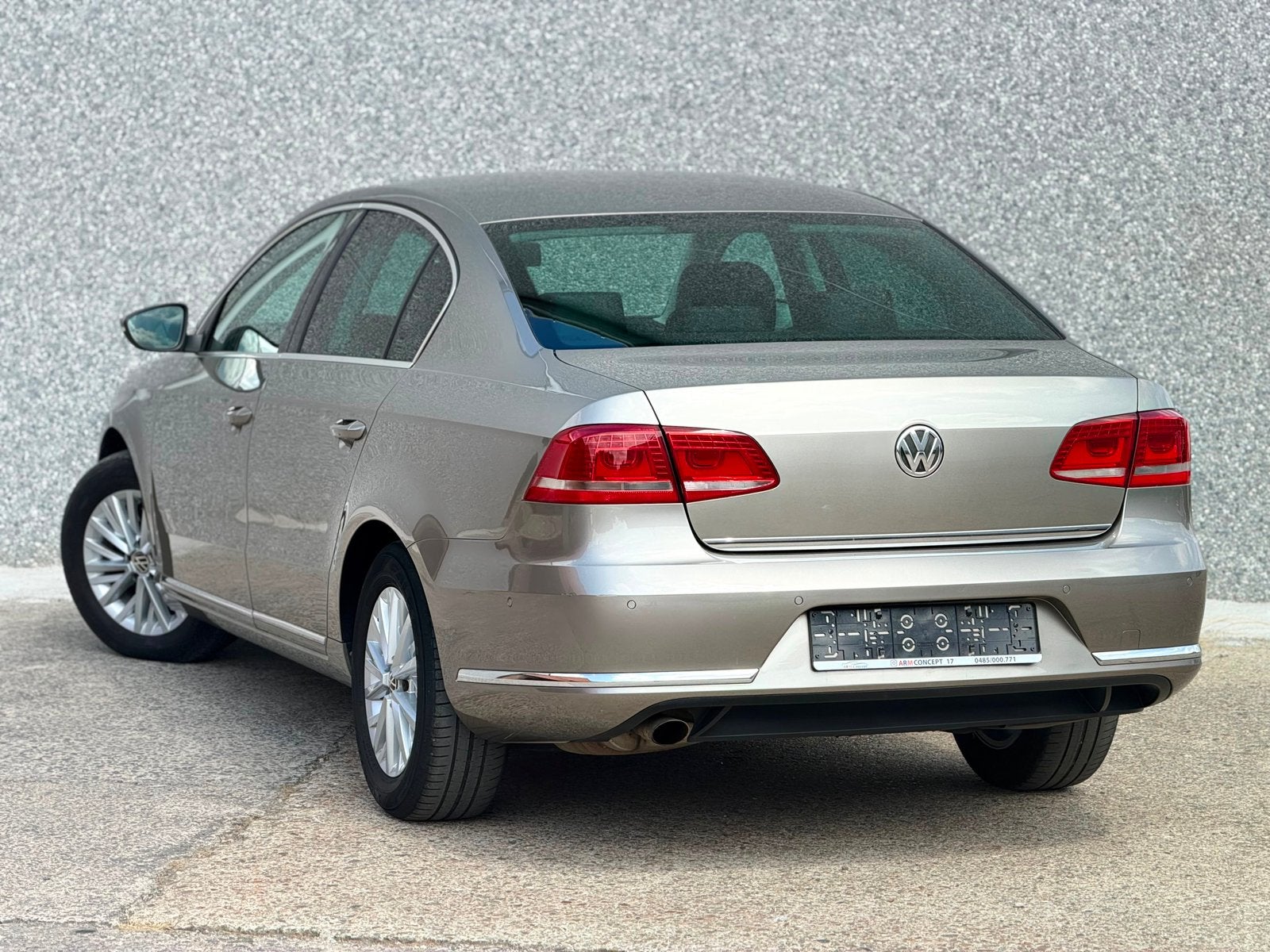 Volkswagen Passat 1.4 TSI essence DSG HighLine garantie 1 an, Bluetooth, Achat, Entreprise, 5 portes