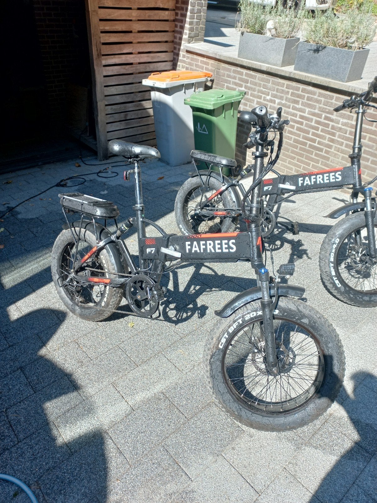 fafrees f7, Ophalen