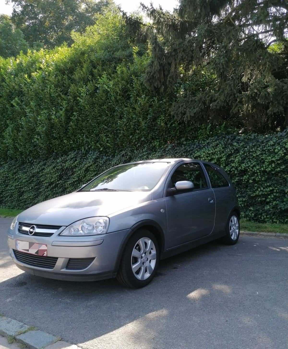 opel corsa-c 1.2 benzine 105000 km € 2250Grijs gsm0485741129, Voorwielaandrijving, 139 g/km, Grijs, Particulier
