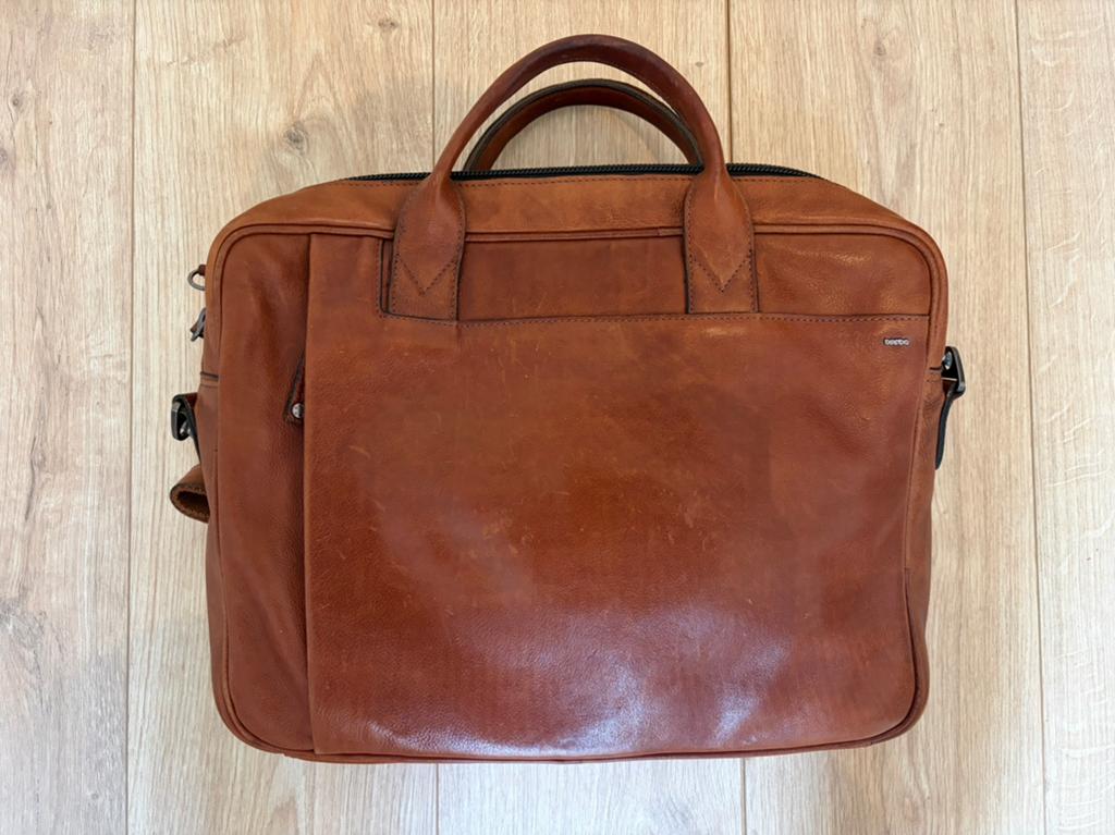 Lederen Laptoptas (15inch), Computers en Software, Laptoptassen, Bruin, 15 inch, Ophalen of Verzenden, Meerdere vakken