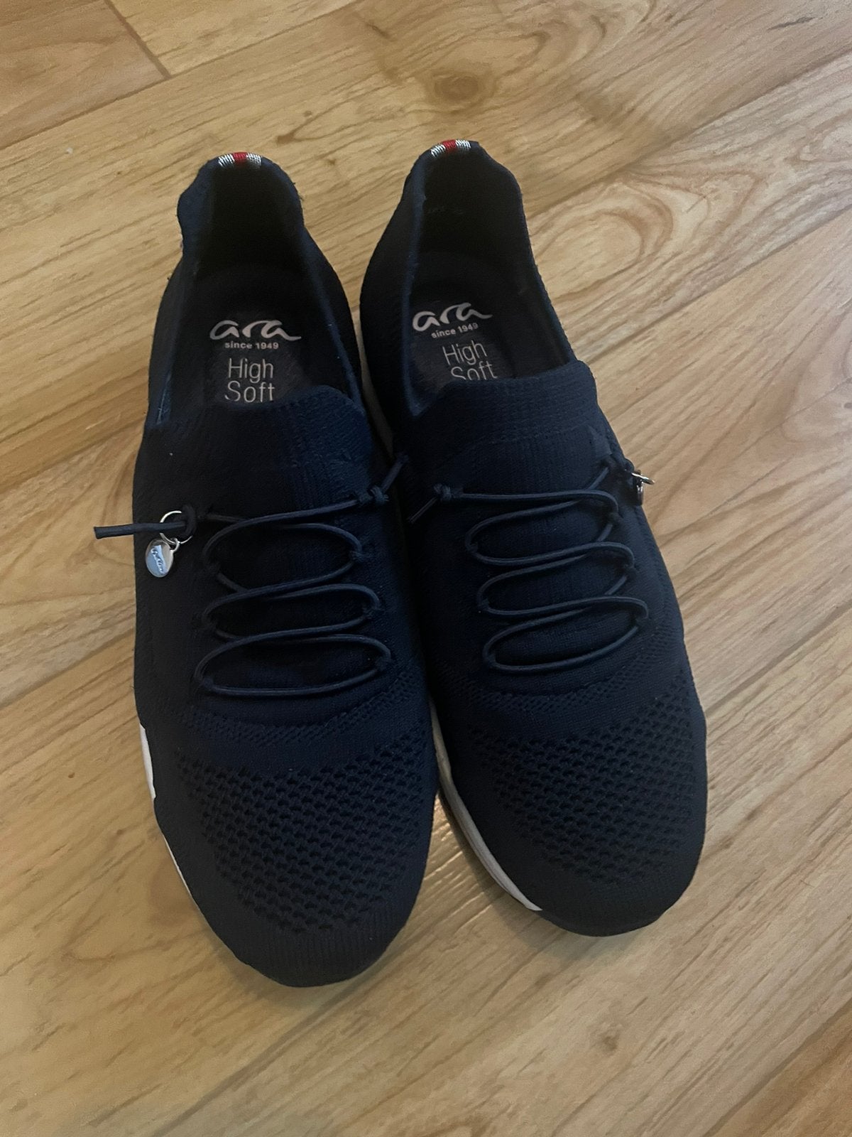 Sneakers Ara taille 37, Enlèvement, Comme neuf, Sneakers et Baskets