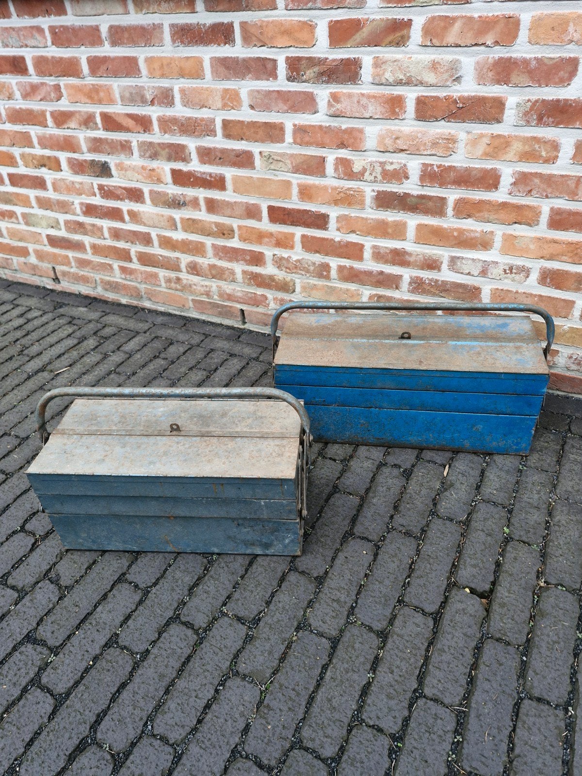 oude metalen gereedschapskisten, Ophalen, Gebruikt