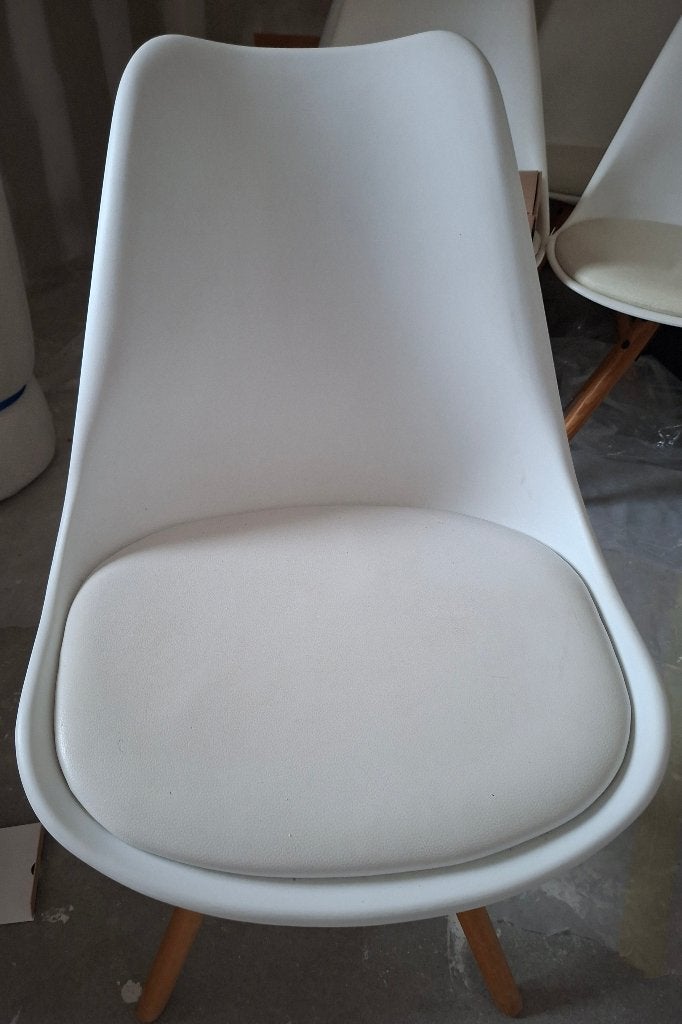 Gebruikte witte eetkamerstoelen, Maison & Meubles, Chaises, Bois, Scandinavisch, Enlèvement, Blanc