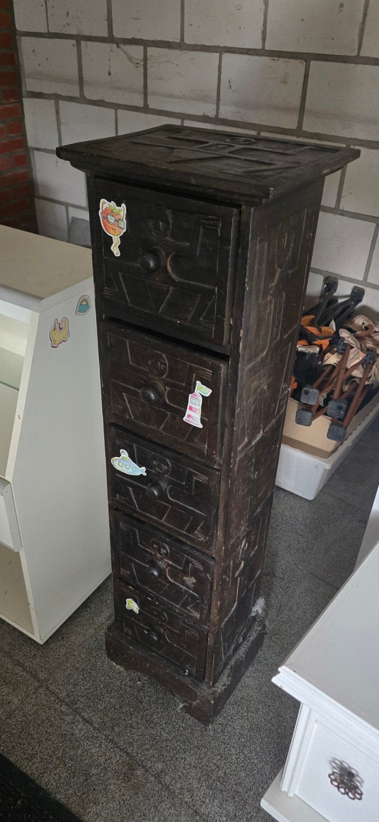Bruin kastje met laatjes, 5 laden of meer, Ophalen, Gebruikt