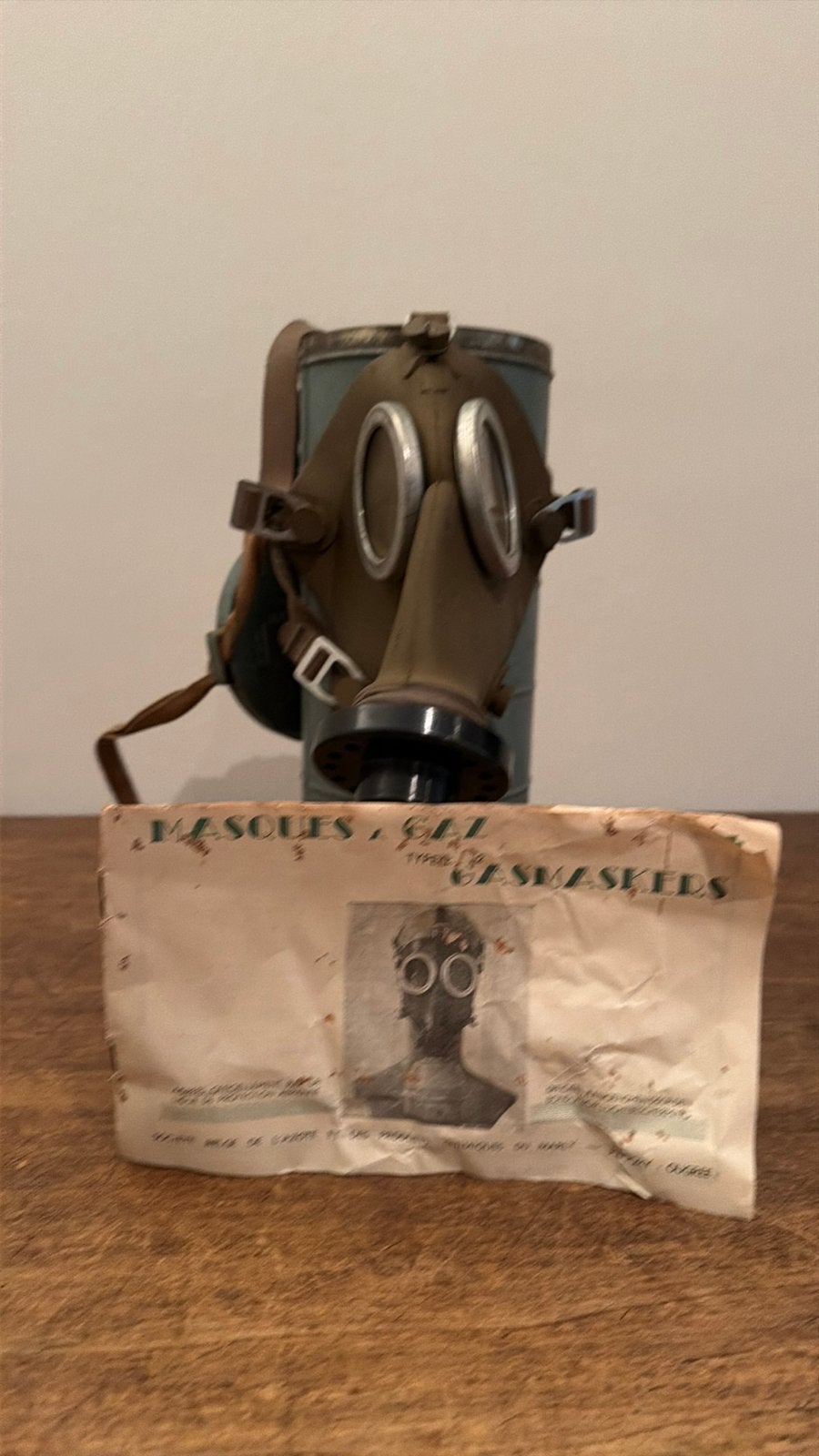 Gasmasker L702, Ophalen