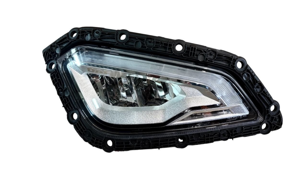 DAF XD XF DAKRAAM RECHTS OE 2189112, -, -, Nieuw, -