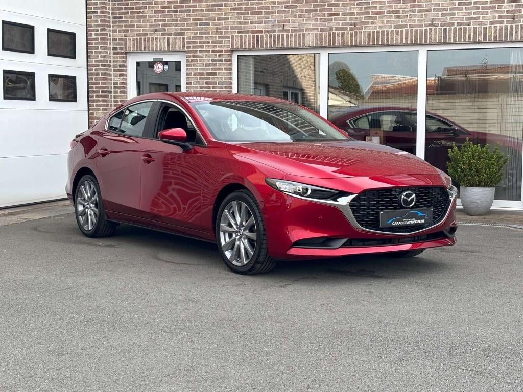 Mazda 3 2.0 M-HYBRID Sedan / Automaat / 35000km, 4 deurs, Stof, 4 cilinders, Bedrijf