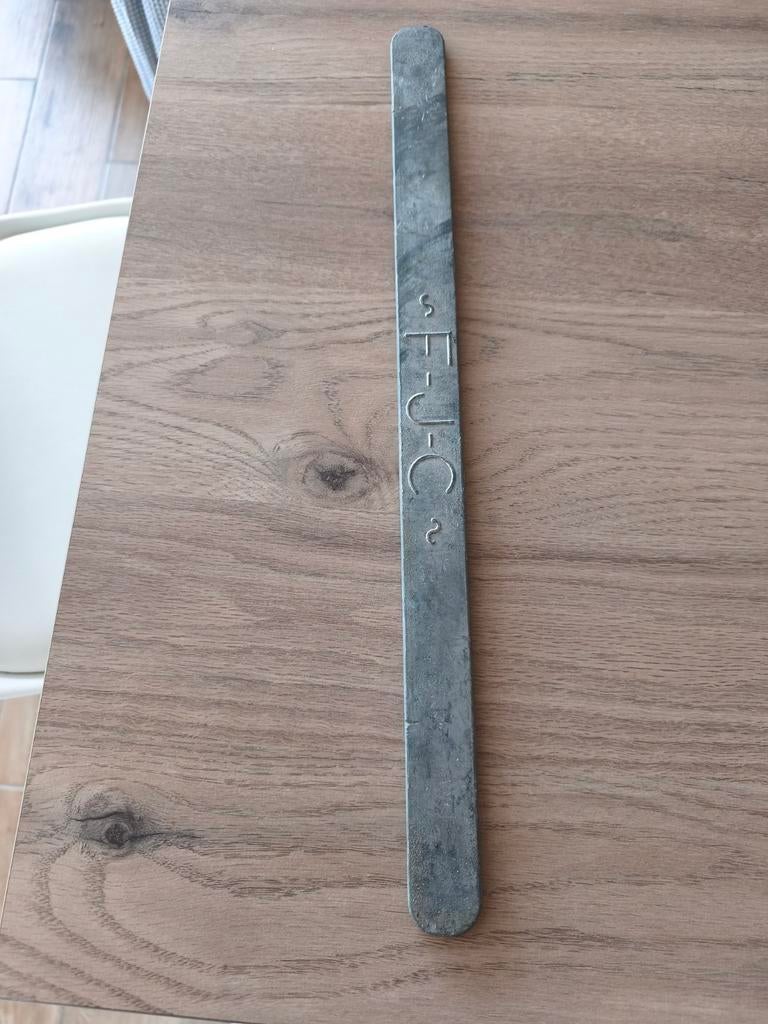 8 Targettes en étain à vendre, Doe-het-zelf en Bouw, Plinten en Afwerking, Ophalen