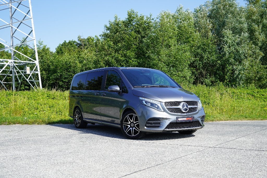 Mercedes V220d AMG-Line **7 Plaatsen**1ste Eigenares!**, Auto's, Mercedes-Benz, 4 cilinders, 2000 kg, 7 zetels, Bedrijf