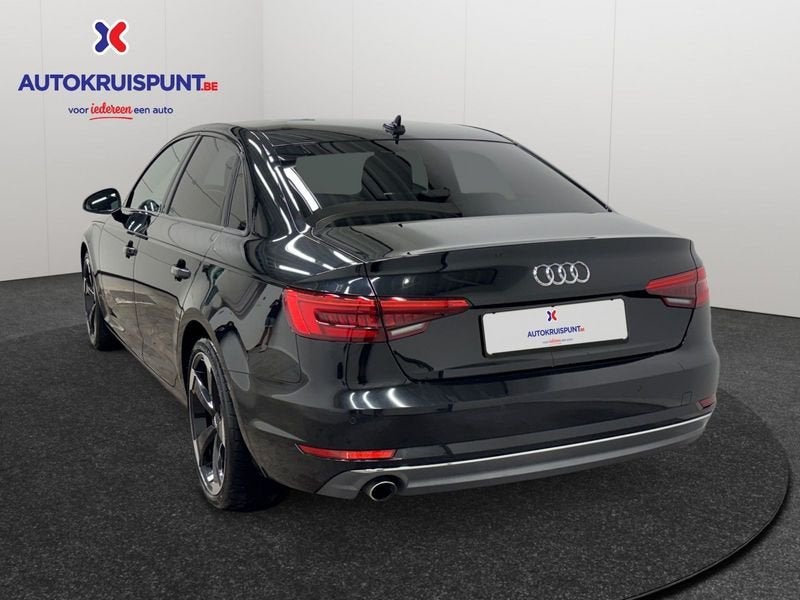 Audi A4 2.0TDI ultra S-TRONIC Sport, Autos, Audi, Cuir, Achat, 1968 cm³, A4