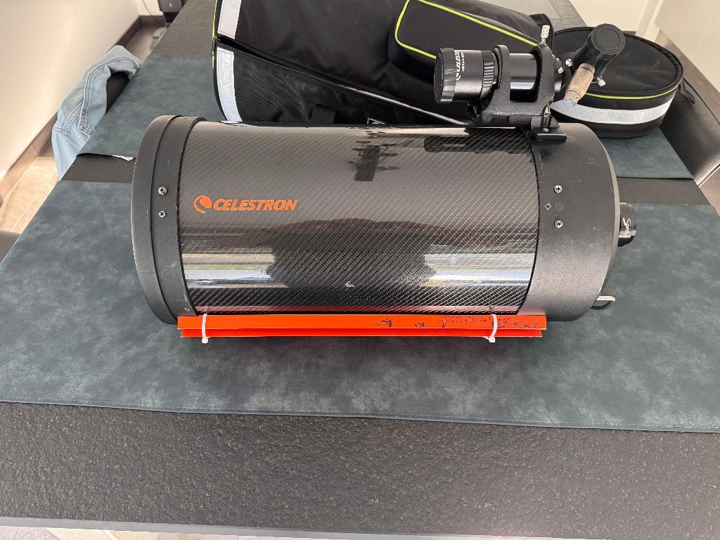Celestron C9.25 XLT Carbon (OTA) + MoonLite Motorfocuser!, Ophalen, Gebruikt, Spiegeltelescoop (reflector)