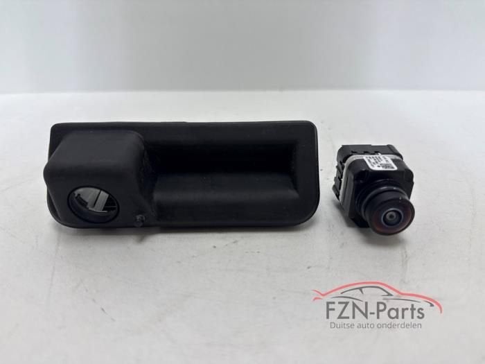 VW Tiguan 571 Achteruitrijcamera + Houder, Autos : Pièces & Accessoires, Enlèvement ou Envoi, Utilisé