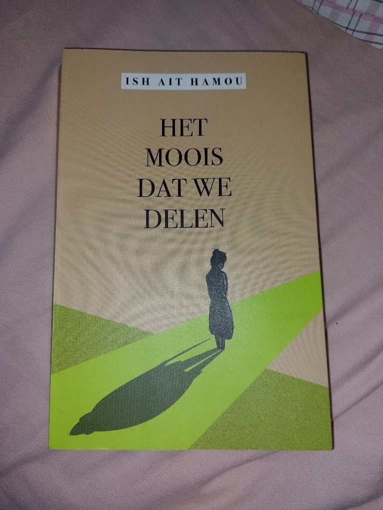 Het moois dat we delen (Ish Ait Hamou), Ophalen of Verzenden, Zo goed als nieuw