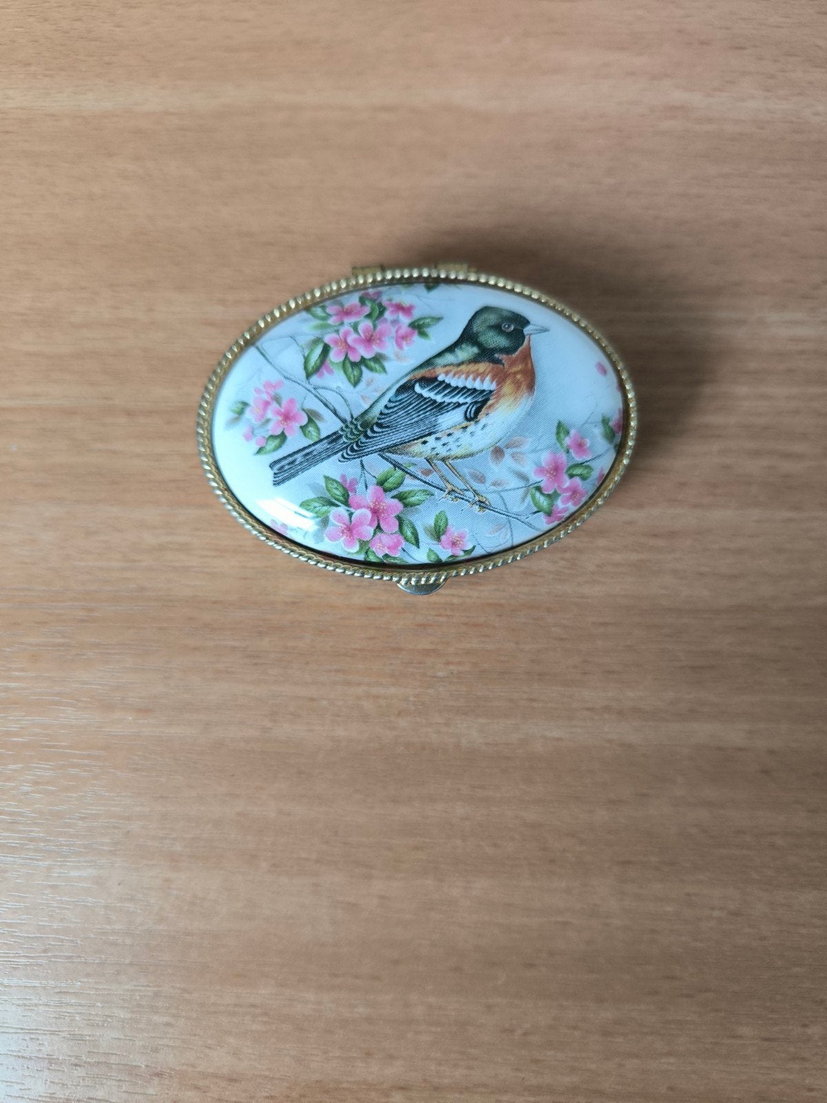 Petite boîte à pilules vintage en porcelaine / émail - Décor, Enlèvement