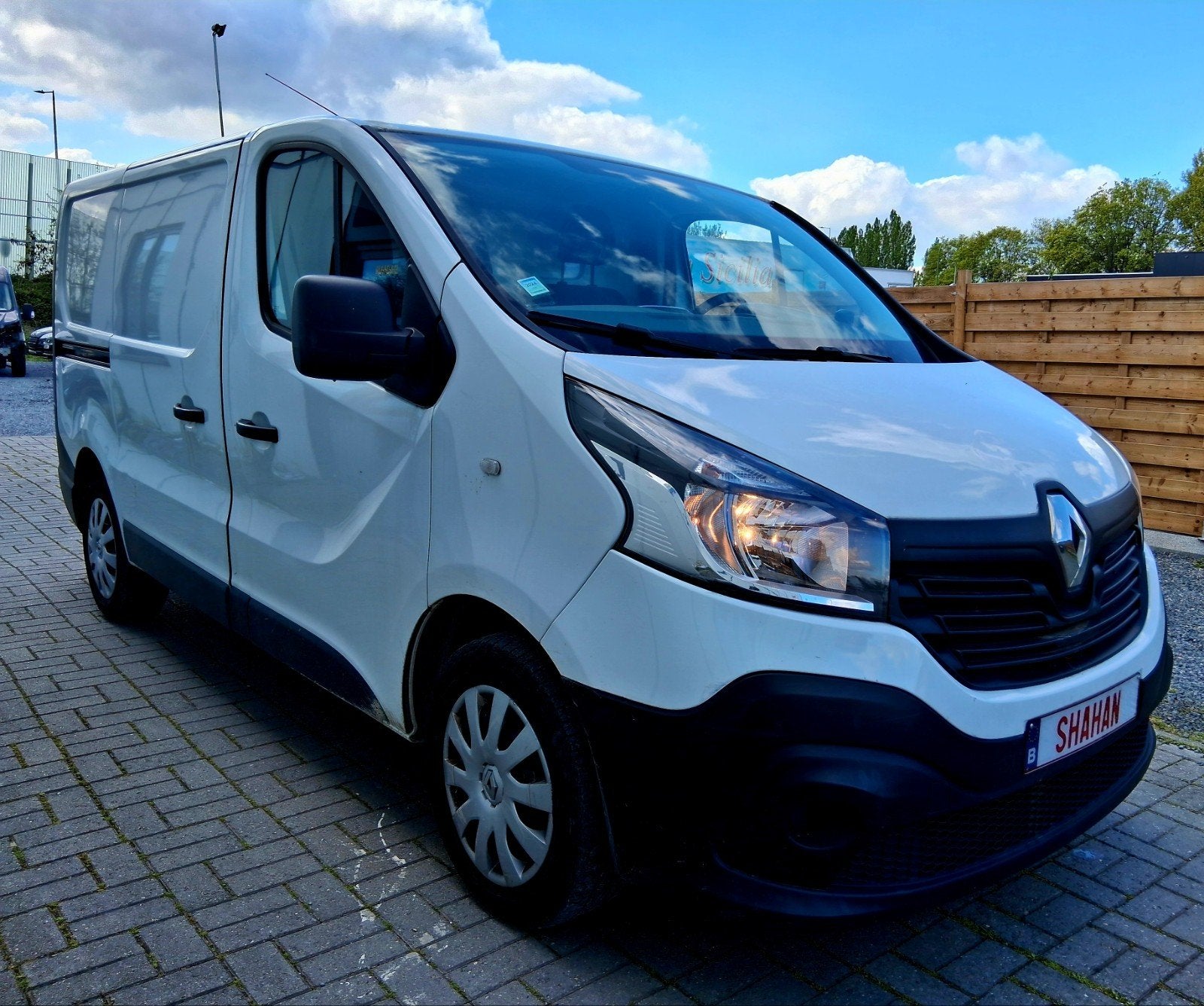 Renault trafiec 2018, Auto's, Voorwielaandrijving, 4 deurs, Stof, 4 cilinders