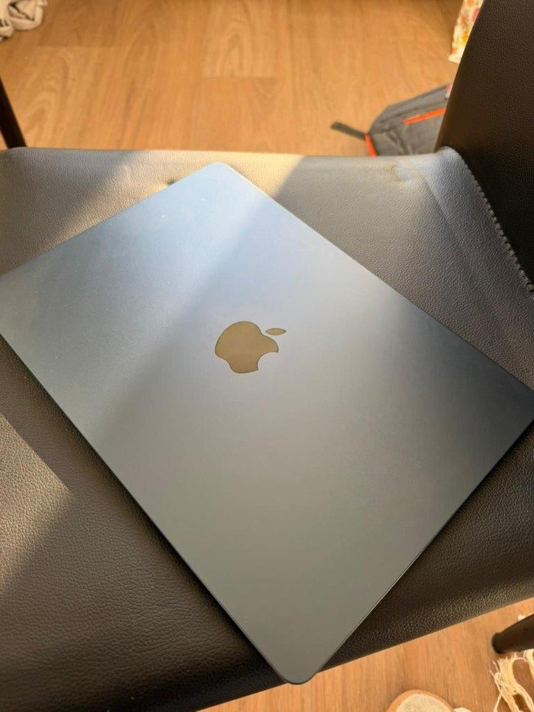 MacBook Air M3 (2024) 13" – 8GB – 100% Batterij, Computers en Software, Apple Macbooks, Zo goed als nieuw, MacBook Air, 13 inch
