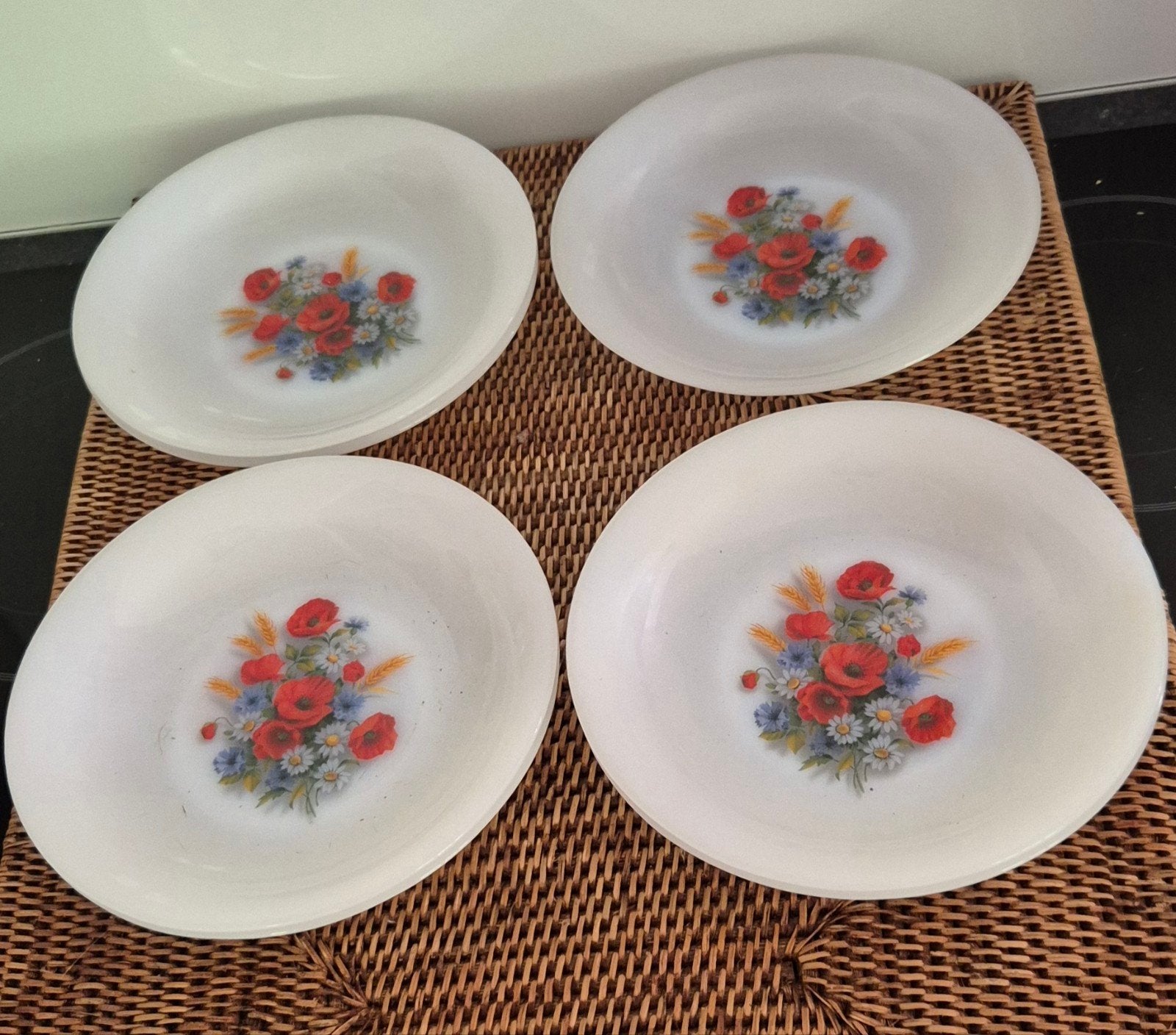 7 Arcopal klaprozen diepe borden/Fleurs des Champs, Ophalen