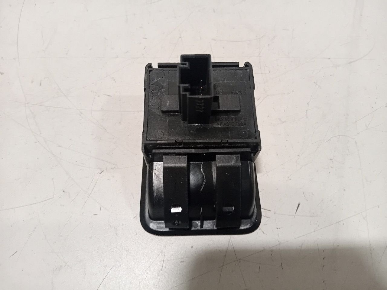 Bedieningspaneel elektrische ramen Volkswagen Caddy, Auto-onderdelen, Onderdelen@venauto.nl, Van der Ven Autorecycling B.V., Gebruikt
