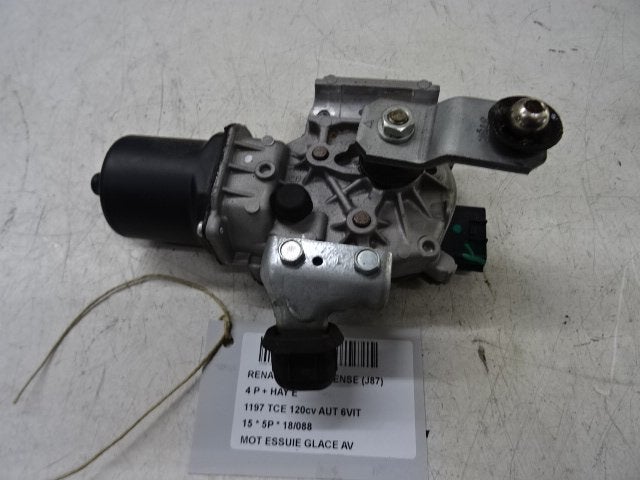 MOTEUR ESSUIE-GLACE AVANT Renault Captur (2R) (01-2013/-), Autos : Pièces & Accessoires, Renault, Mevr. I. Hauben, Utilisé, Rue de l'Espoir 34 34
4030  GRIVEGNÉE, BE