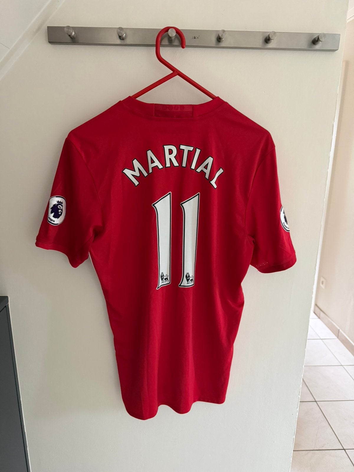 Martial #11 - Manchester United 2016-17 Thuisshirt, Sports & Fitness, Football, Taille M, Enlèvement ou Envoi, Comme neuf, Maillot