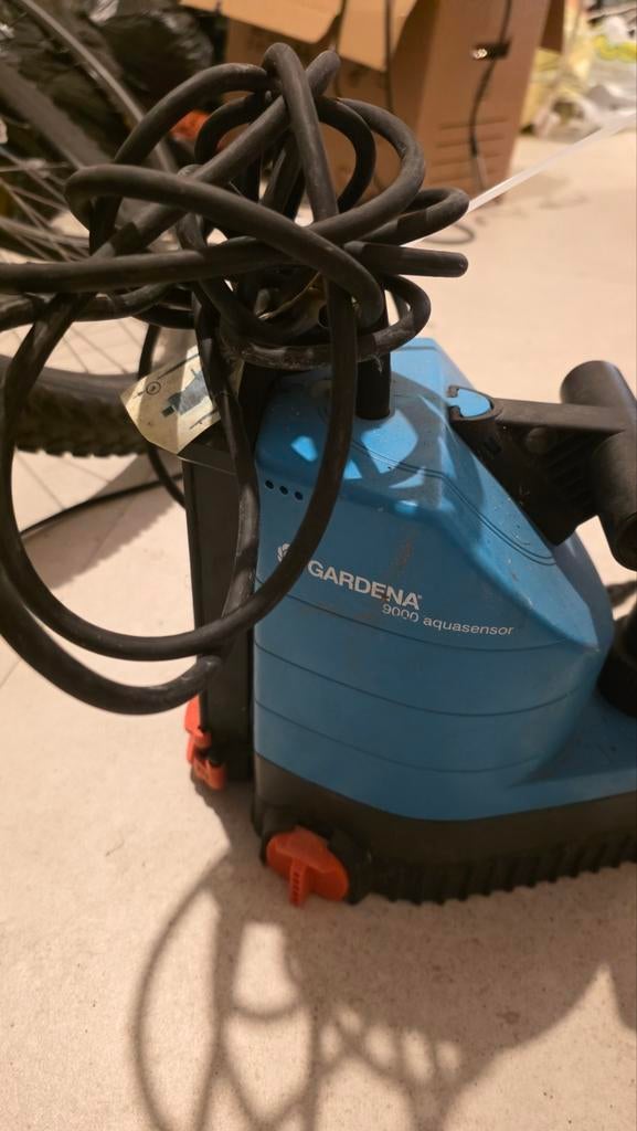 POMPE GARDENA AVEC CAPTEUR D'EAU DE 5 MM, Bricolage & Construction, Enlèvement ou Envoi