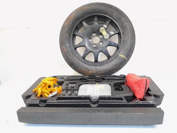 Kit de cric + Roue de secours d'un Landrover Range Rover Spo, Land Rover, -, 3 mois de garantie, Utilisé