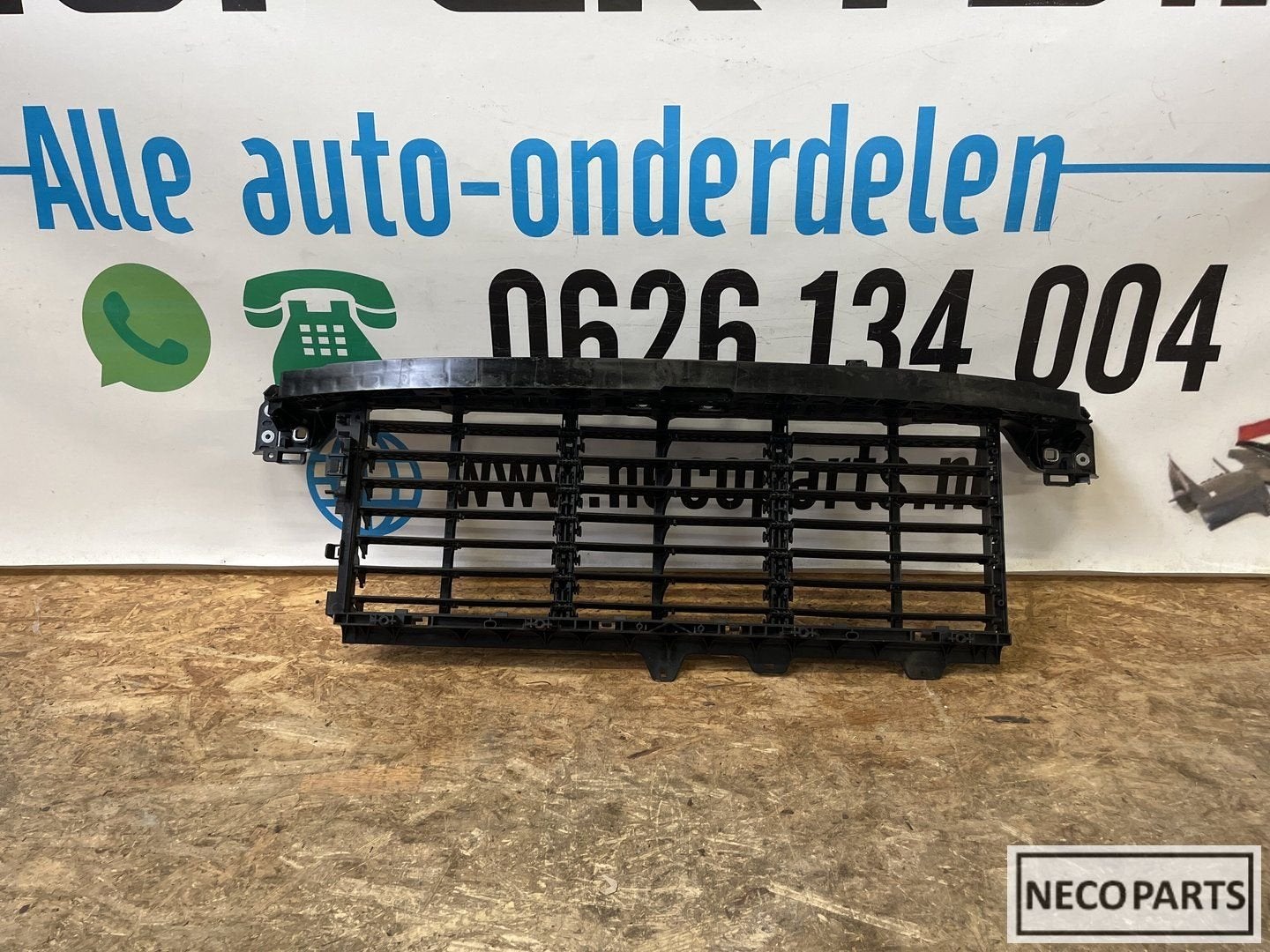 PORSCHE CAYENNE 9Y FRONT GRILL ELEKTRISCH ORIGINEEL, -, Porsche, Utilisé, -