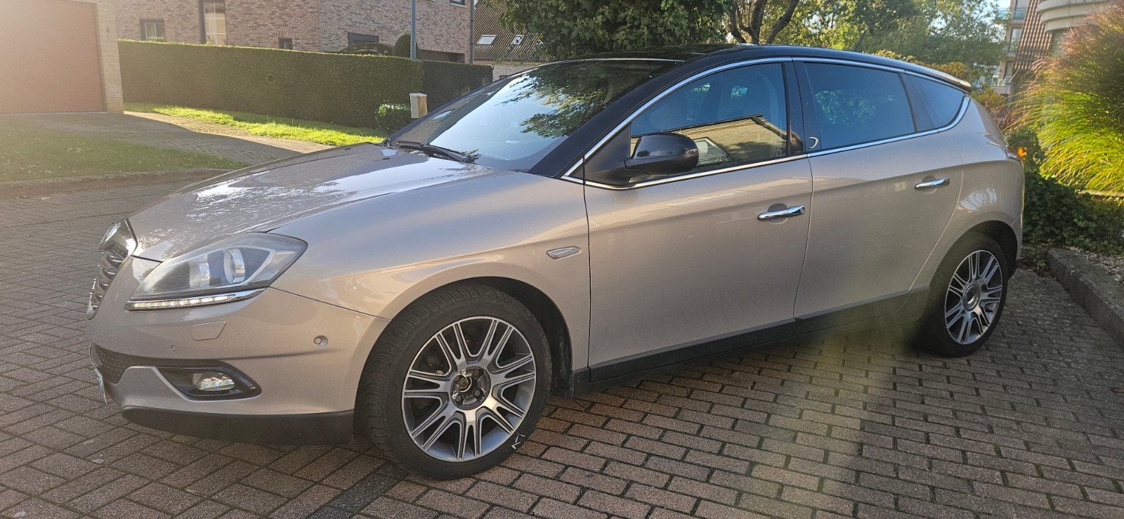 Lancia DELTA 1.6 JTD FULL OPTIONS..., Autos, Cuir, Euro 5, Achat, Beige