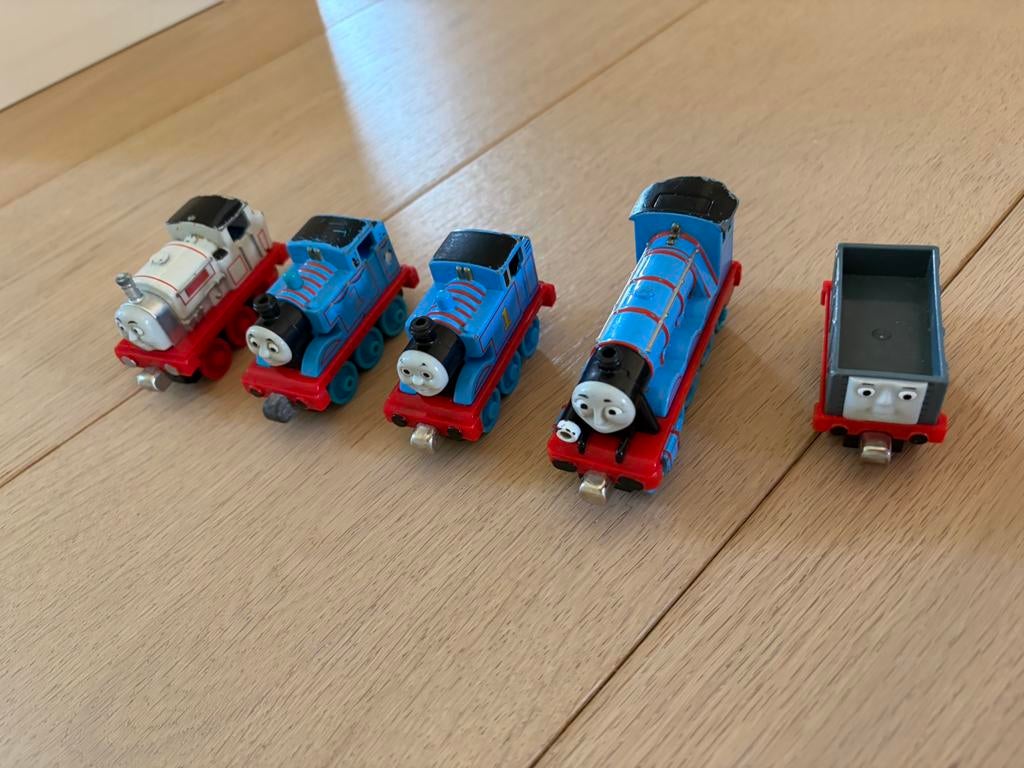 5 wagonnetjes van Thomas de trein, Kinderen en Baby's, Speelgoed | Thomas de Trein, Ophalen of Verzenden