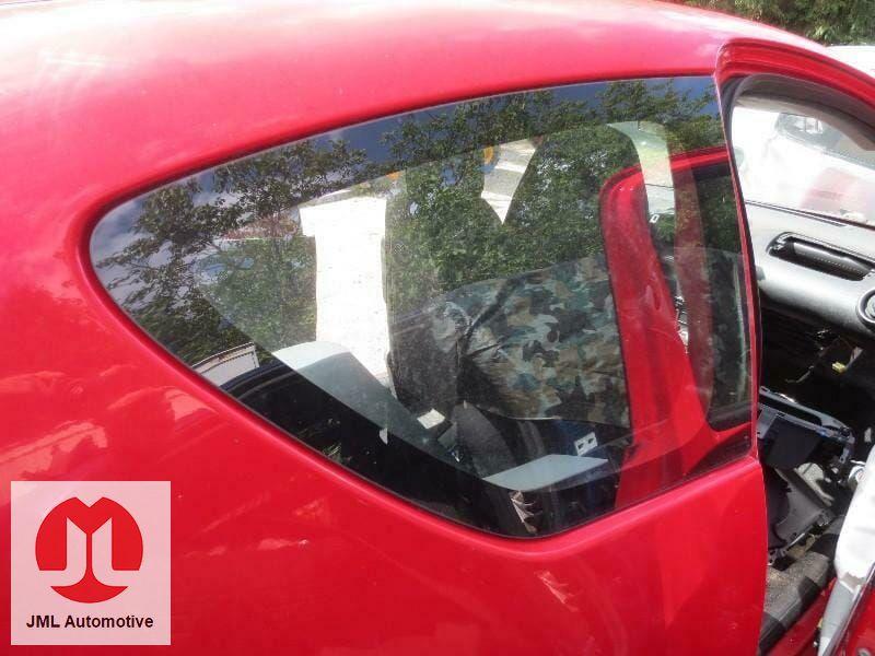 ZIJRUIT ZIJRAAM RUIT RECHTS ACHTER C1 107, Auto-onderdelen, Gebruikt, -, -, Ophalen of Verzenden