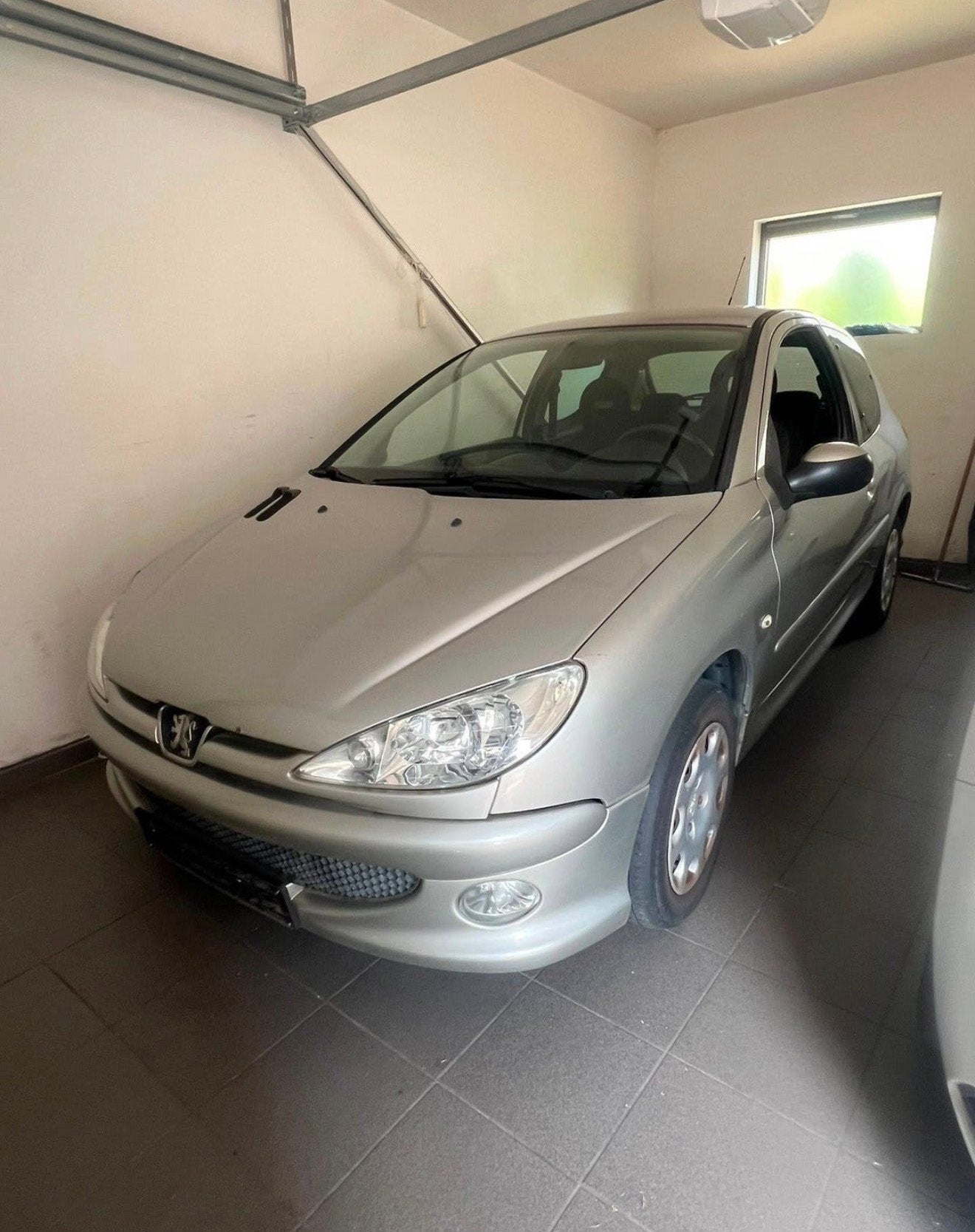 Peugeot 206 - 2006 - Airco - 1.4 Diesel - 148dkm, Auto's, Stof, Particulier, Zilver of Grijs, Te koop