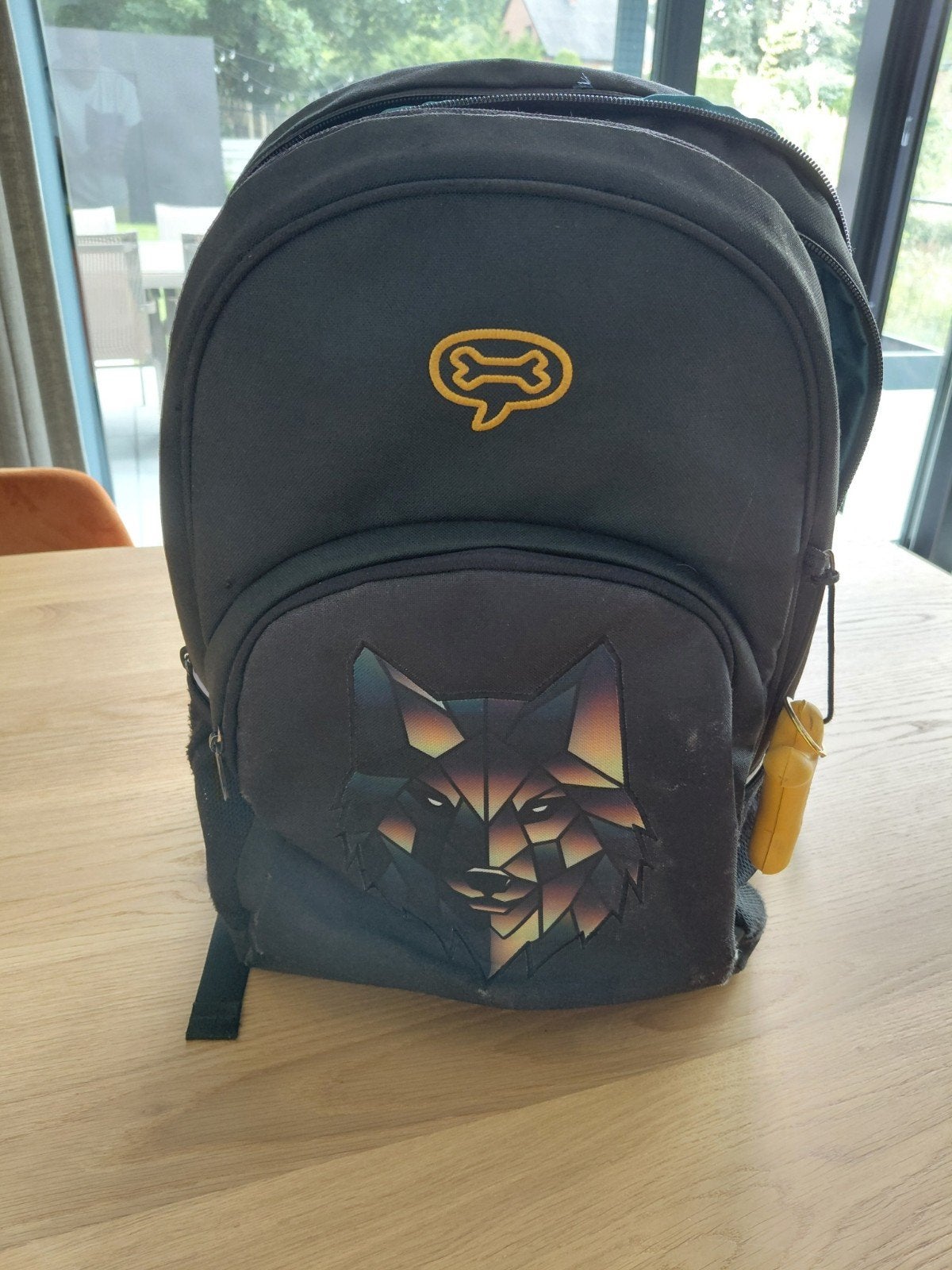 Schooltas van Stones and Bones wolf, Handtassen en Accessoires, Tassen | Schooltassen, Ophalen