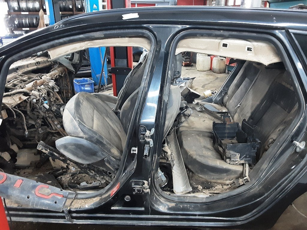 DIVERSEN Opel Astra J Sports Tourer (PD8 / PE8 / PF8), Gebruikt, Opel, Opel Automobile GmbH, Kontakt-opel@opel.com