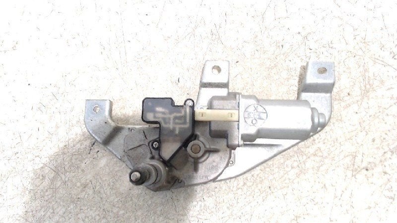 Ruitenwissermotor achter Suzuki Swift, Onderdelen@venauto.nl, Van der Ven Autorecycling B.V., Ettenseweg 76, 4706 PB Roosendaal, The Netherlands